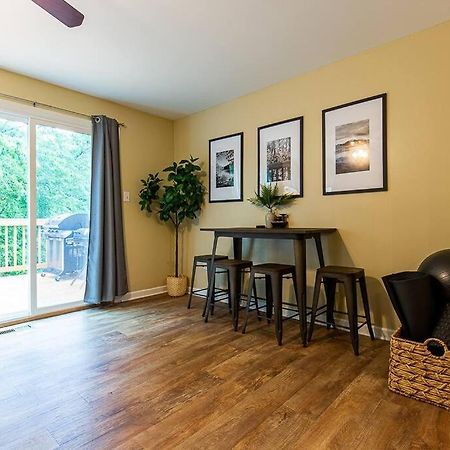 저먼타운 The Nest At Harmony Woods: Lux Dc Getaway + Office 빌라 외부 사진